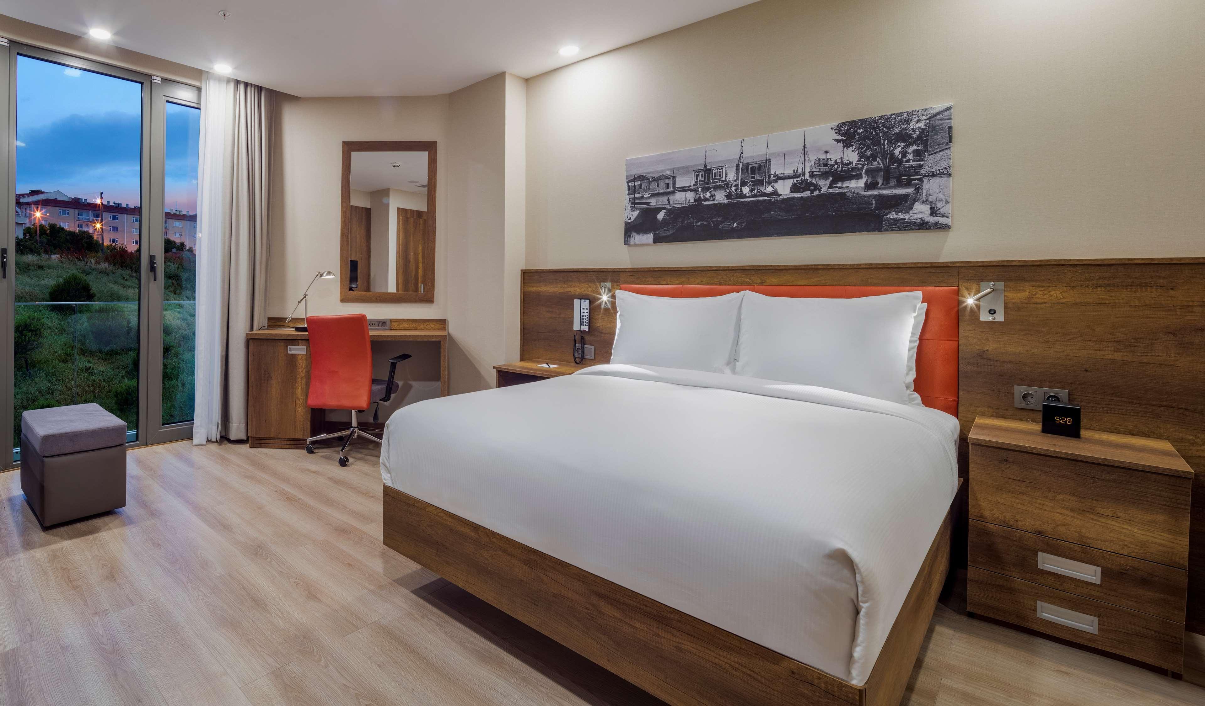 Hampton By Hilton Canakkale Gelibolu Exterior photo
