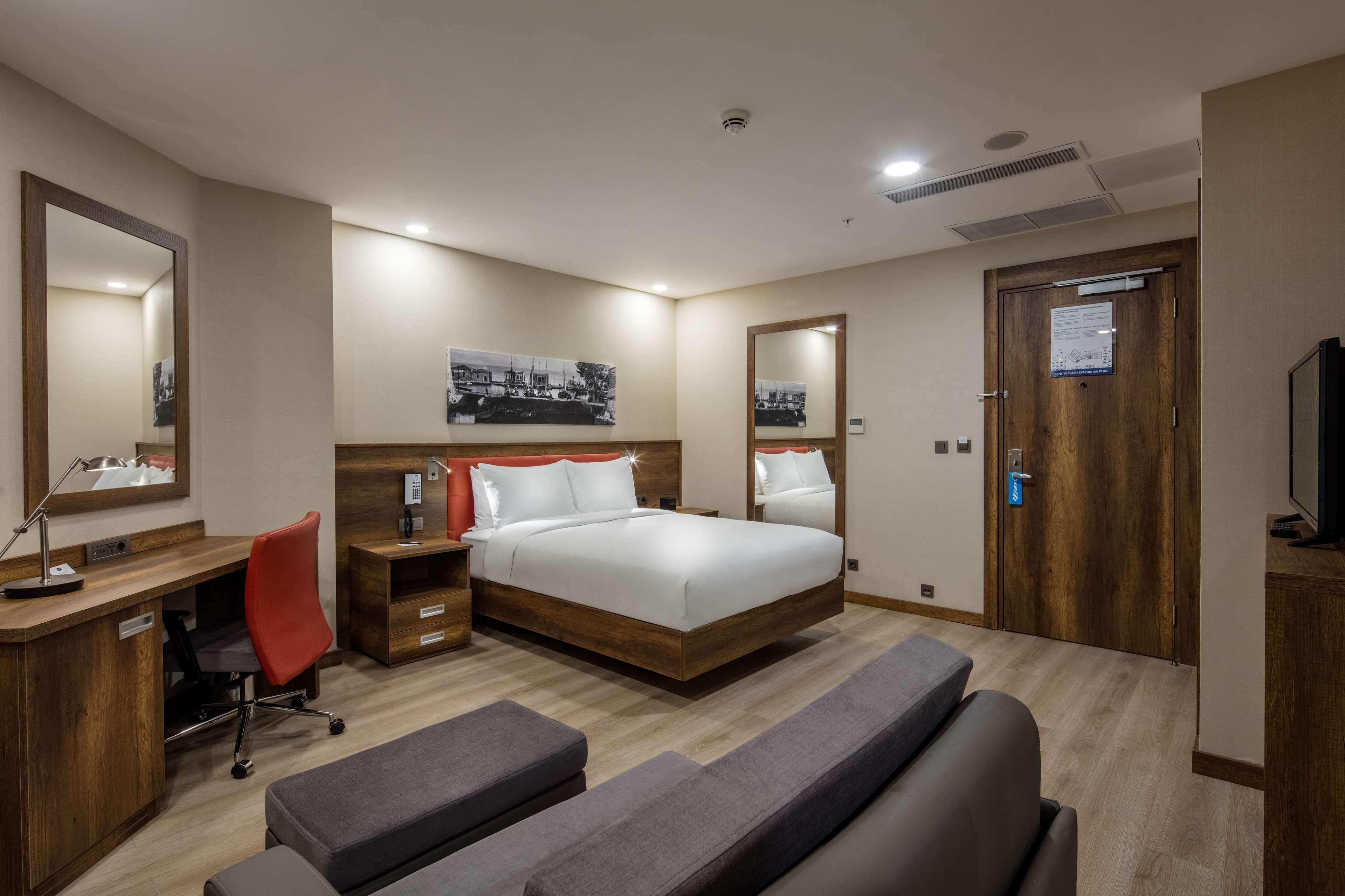 Hampton By Hilton Canakkale Gelibolu Exterior photo