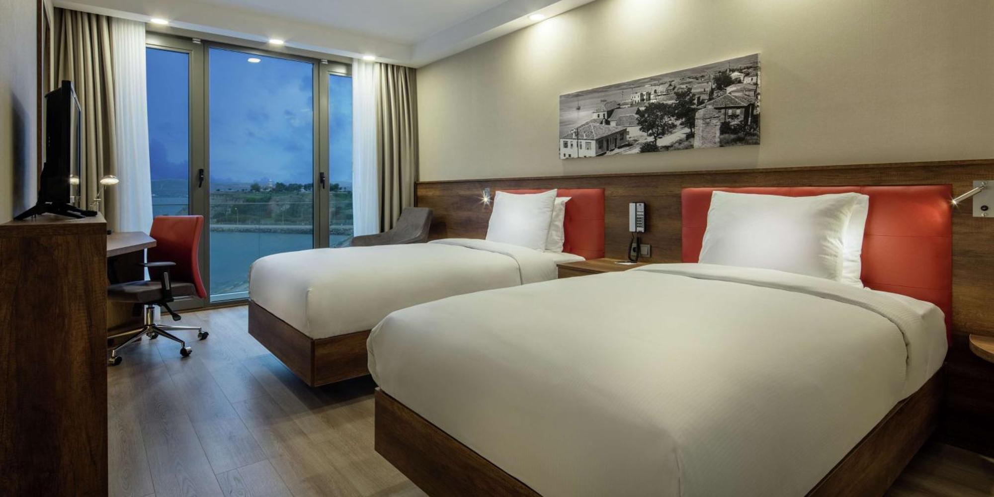Hampton By Hilton Canakkale Gelibolu Exterior photo