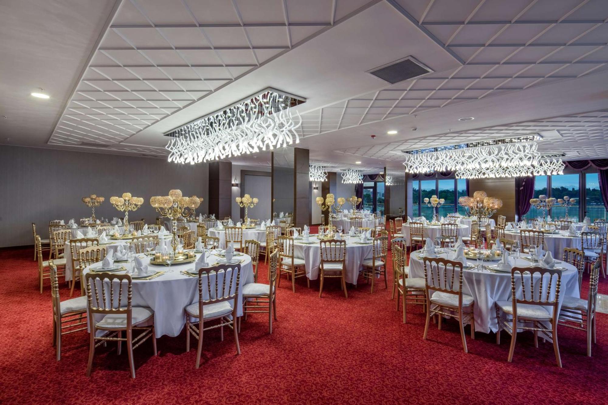 Hampton By Hilton Canakkale Gelibolu Exterior photo
