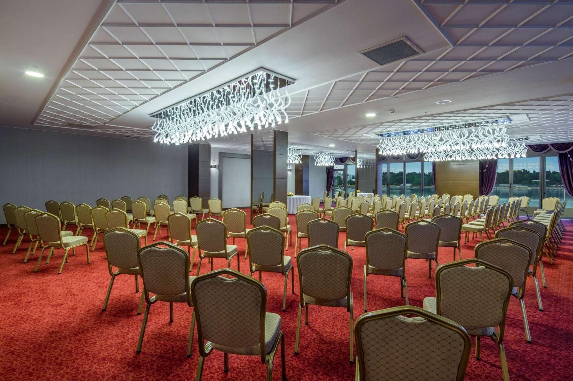 Hampton By Hilton Canakkale Gelibolu Exterior photo